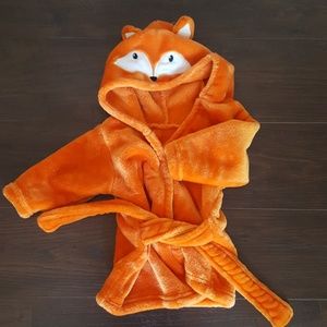 Fox robe 0-9 months